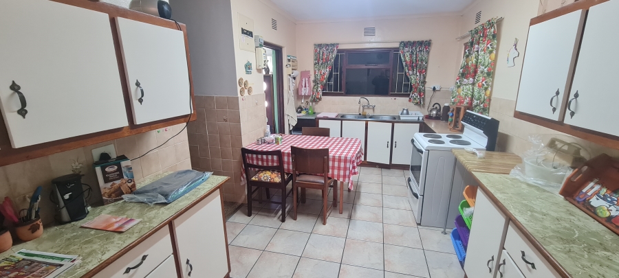 3 Bedroom Property for Sale in Heiderand Western Cape